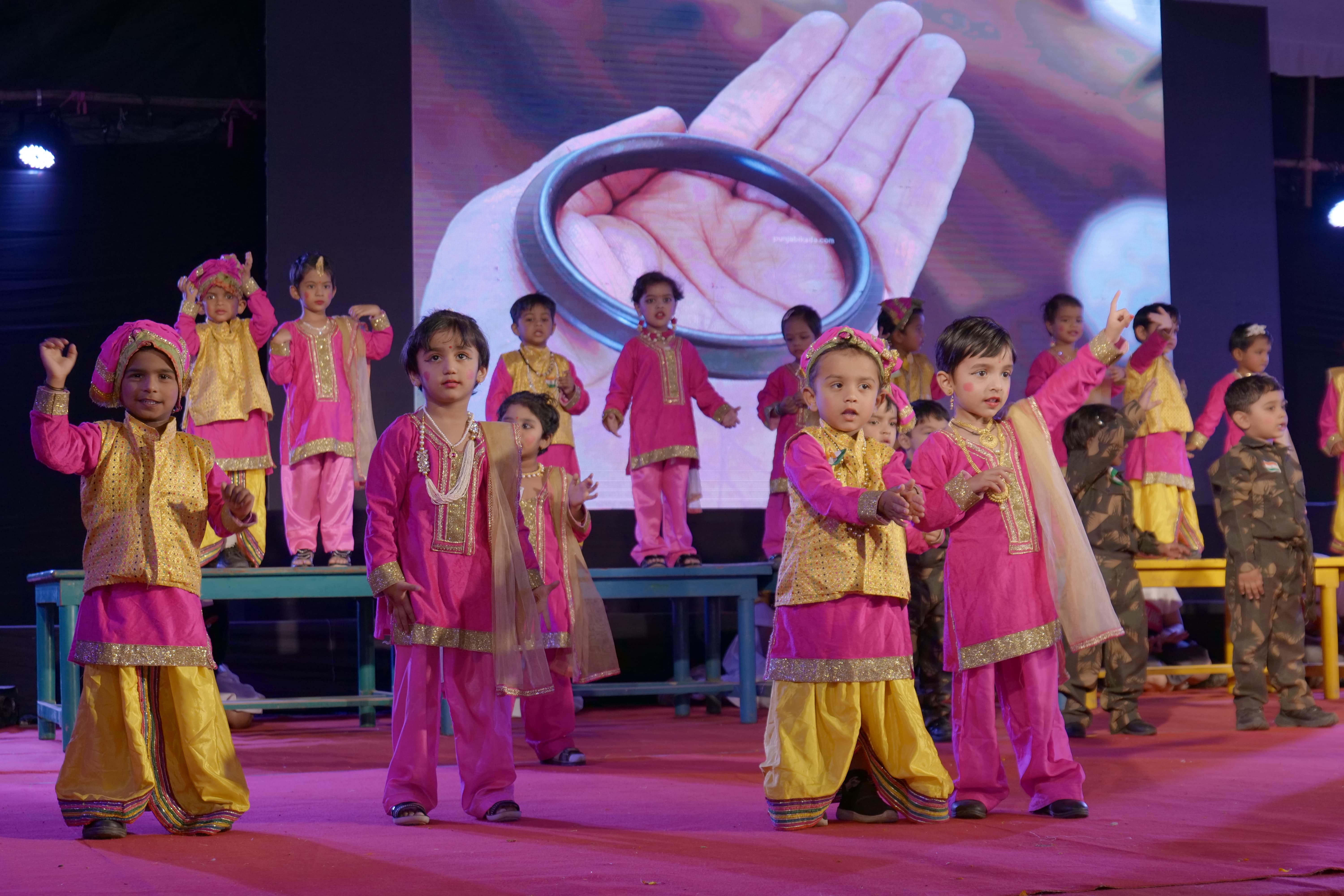 Bhavans | Ashti School
